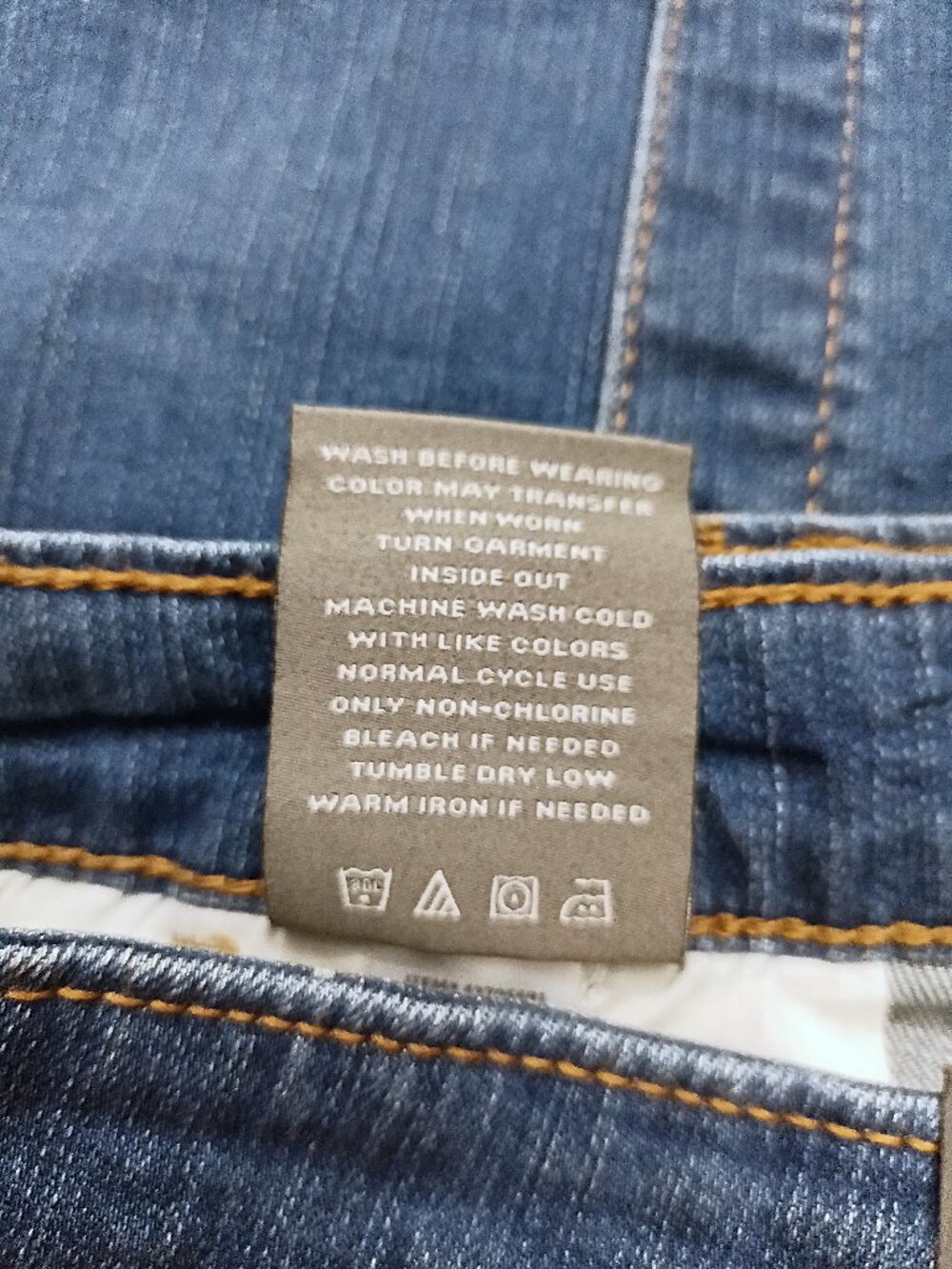 TORRID Mid-Rise Vintage Stretch Denim Skort. Plus Size 24 - Picture 15 of 15
